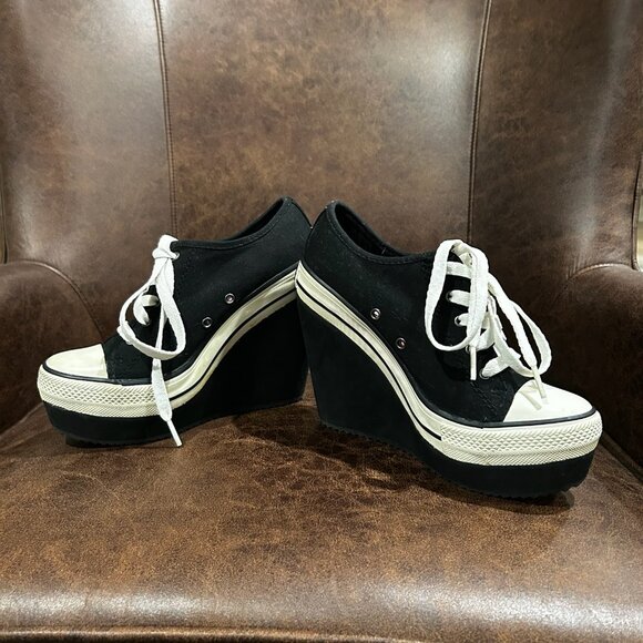 New Rock And Candy 4" High Wedge Lace up Sneakers  Black & White Y2K - Picture 2 of 12